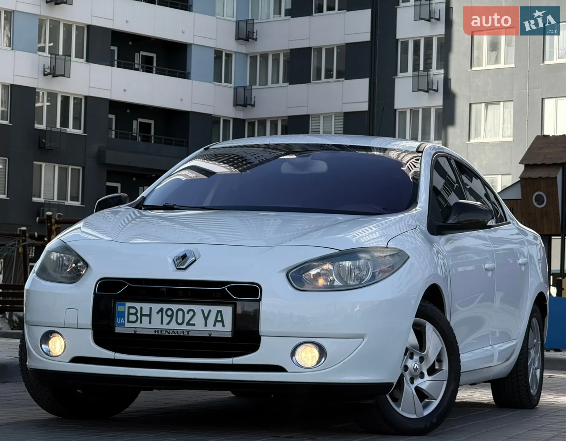 2011 Renault Fluence - фото 1