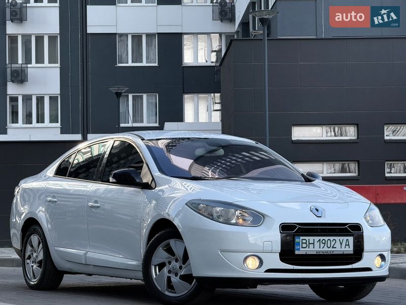 Седан Renault Fluence 2011 в Одессе
