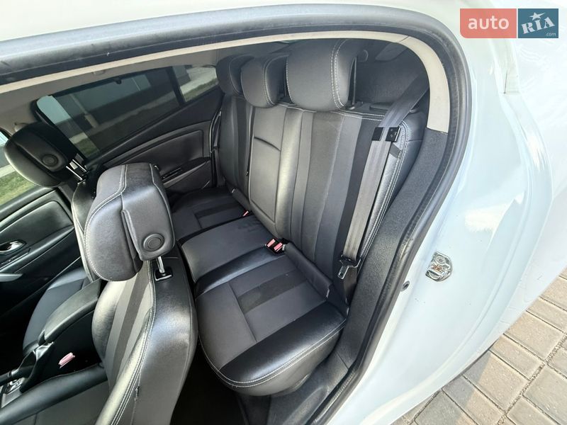 Седан Renault Fluence 2011 в Одессе