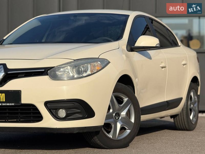 Седан Renault Fluence 2015 в Киеве фото 10 Седан Renault Fluence 2015 в Киеве