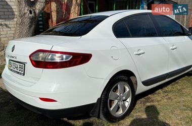 Седан Renault Fluence 2012 в Каневе