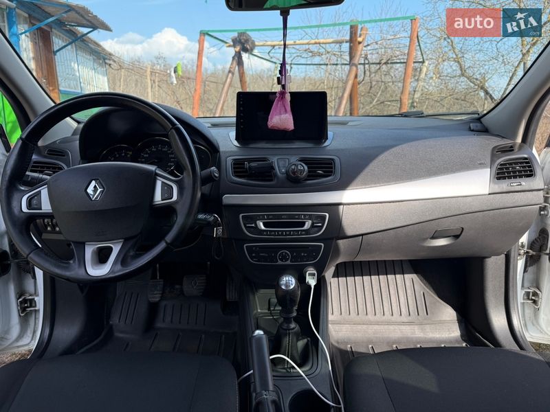 Седан Renault Fluence 2012 в Каневе фото 10 Седан Renault Fluence 2012 в Каневе