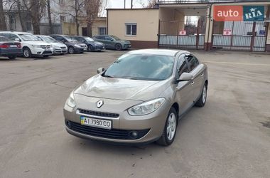 Седан Renault Fluence 2010 в Киеве