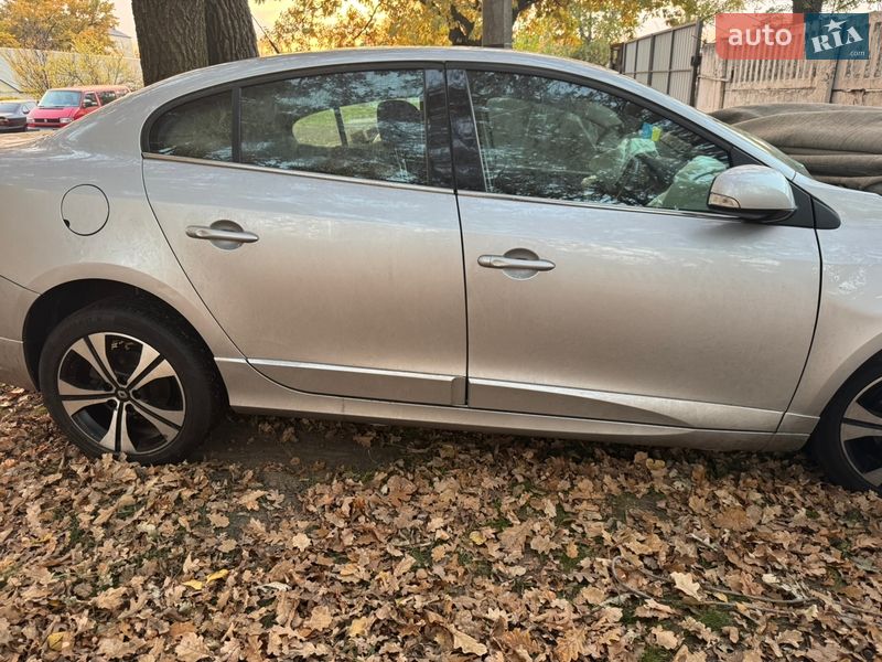 Седан Renault Fluence 2011 в Новомосковске
