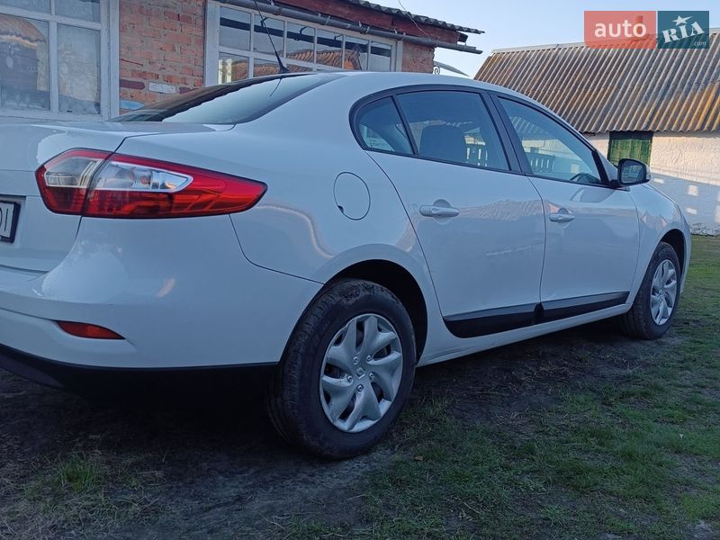 Седан Renault Fluence 2014 в Лебедине
