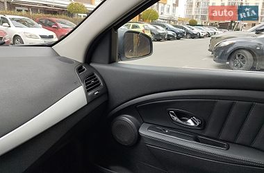 Седан Renault Fluence 2012 в Киеве