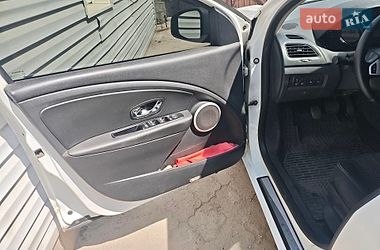 Седан Renault Fluence 2012 в Дніпрі