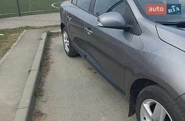 Седан Renault Fluence 2015 в Львове