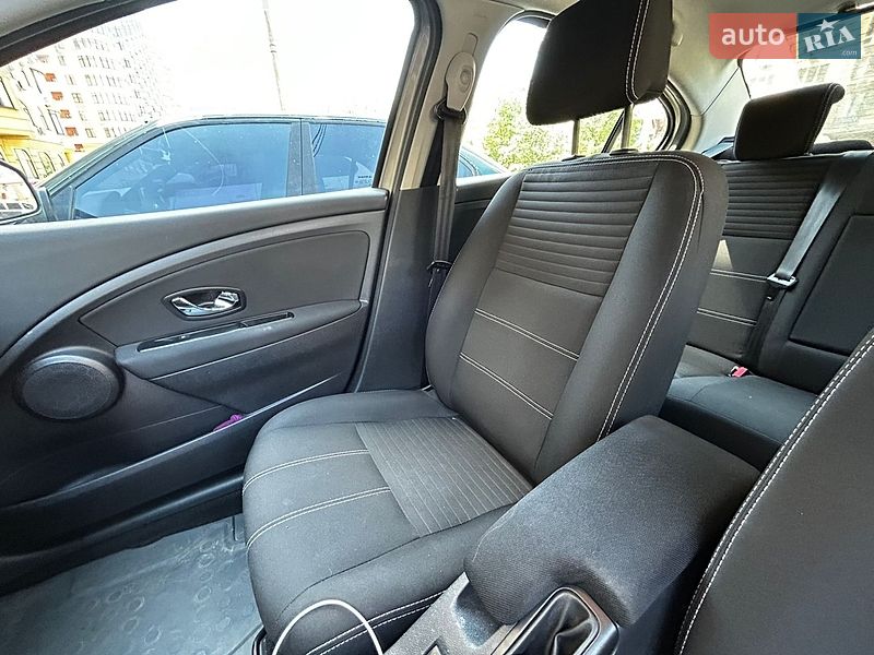 Седан Renault Fluence 2015 в Києві