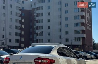 Седан Renault Fluence 2015 в Яворове