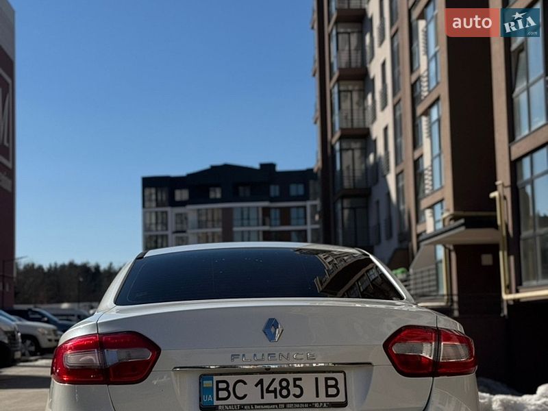 Седан Renault Fluence 2015 в Яворове