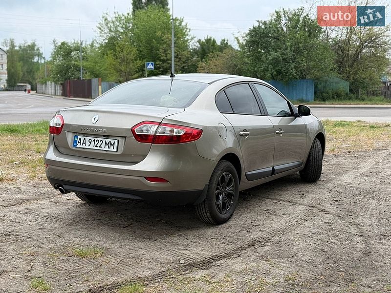 Седан Renault Fluence 2012 в Киеве