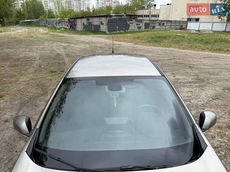 Седан Renault Fluence 2012 в Киеве