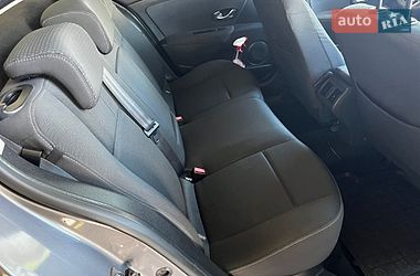Седан Renault Fluence 2011 в Киеве