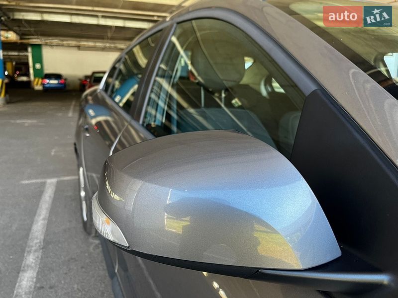 Седан Renault Fluence 2011 в Киеве