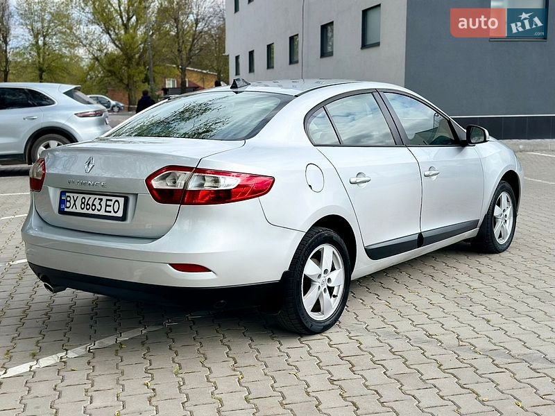 Седан Renault Fluence 2010 в Хмельницькому