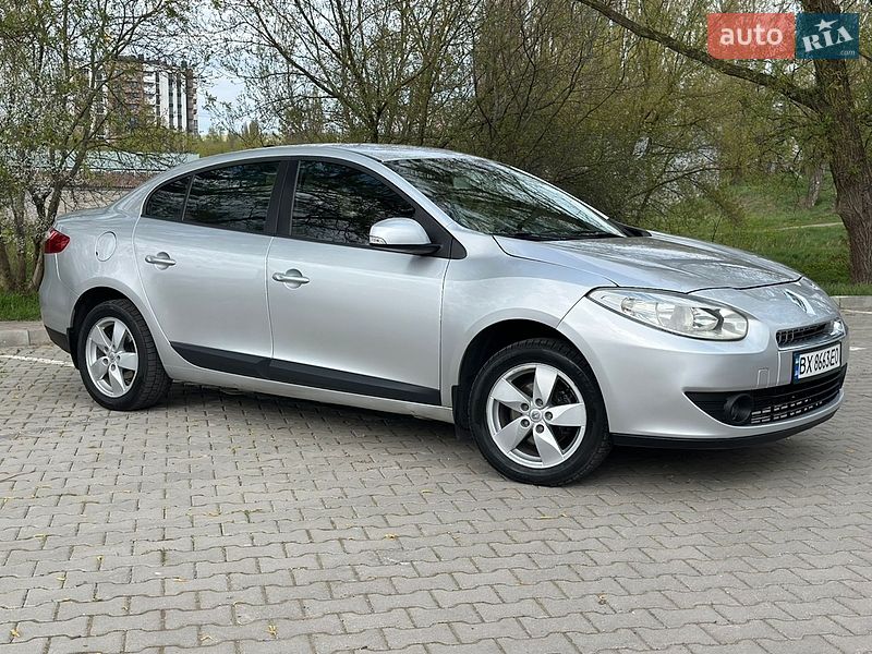 Седан Renault Fluence 2010 в Хмельницькому