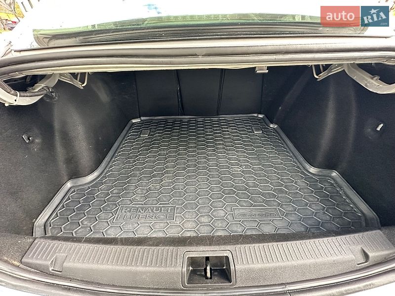Седан Renault Fluence 2010 в Хмельницькому