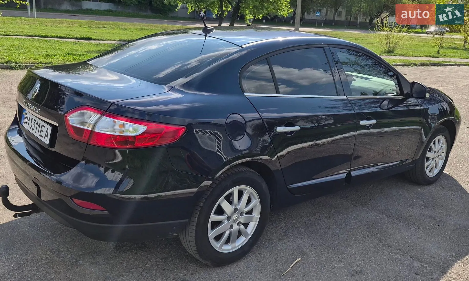 2011 Renault Fluence - мініатюра 2