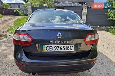 Седан Renault Fluence 2011 в Чернигове
