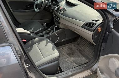 Седан Renault Fluence 2011 в Днепре