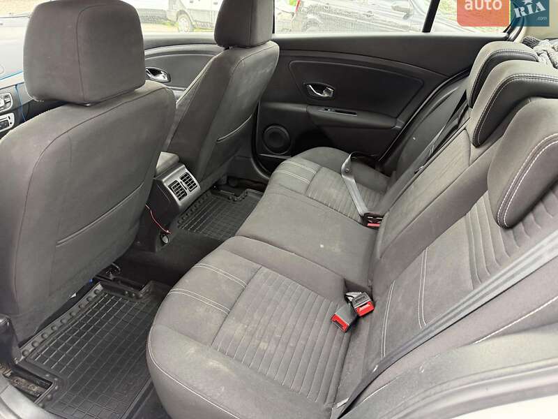 Седан Renault Fluence 2015 в Киеве