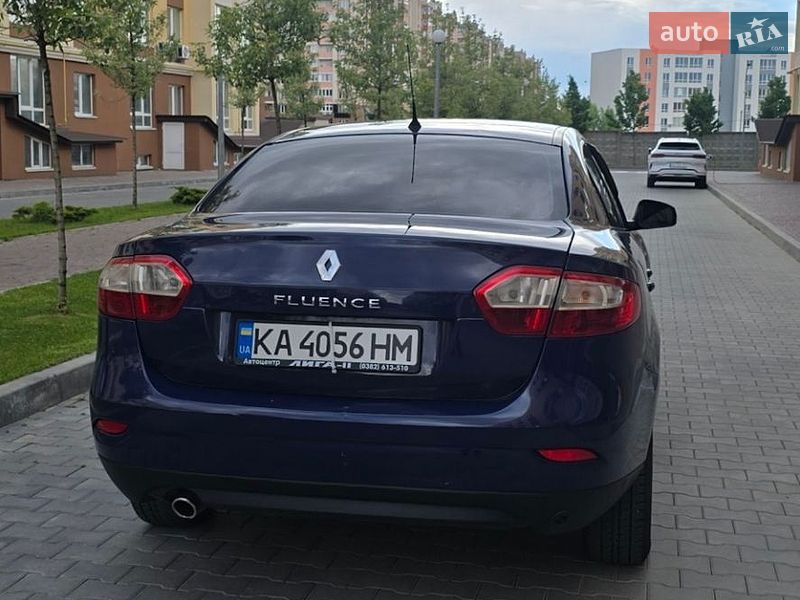 Седан Renault Fluence 2011 в Киеве