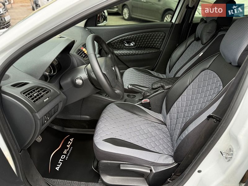 Седан Renault Fluence 2015 в Одесі