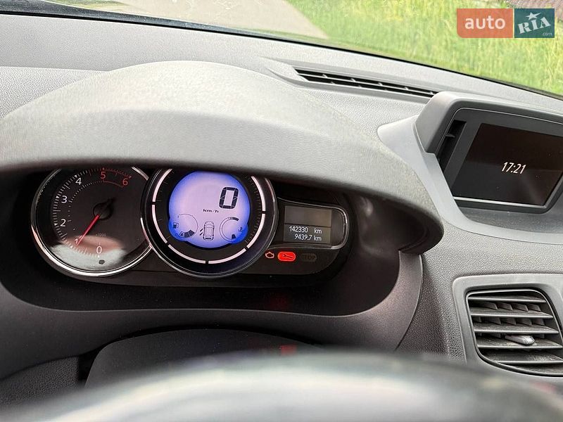 Седан Renault Fluence 2014 в Хмельницькому фото 22 Седан Renault Fluence 2014 в Хмельницькому