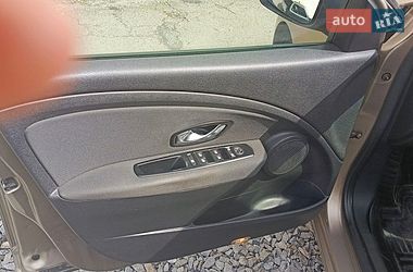 Седан Renault Fluence 2010 в Львове