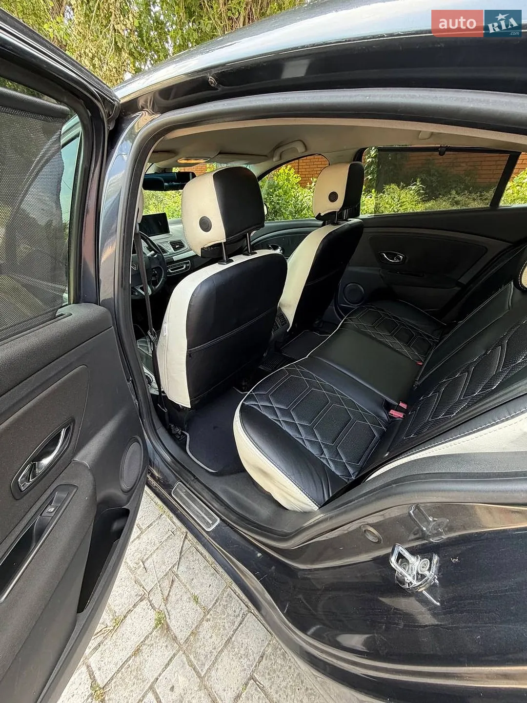 2012 Renault Fluence - мініатюра 13