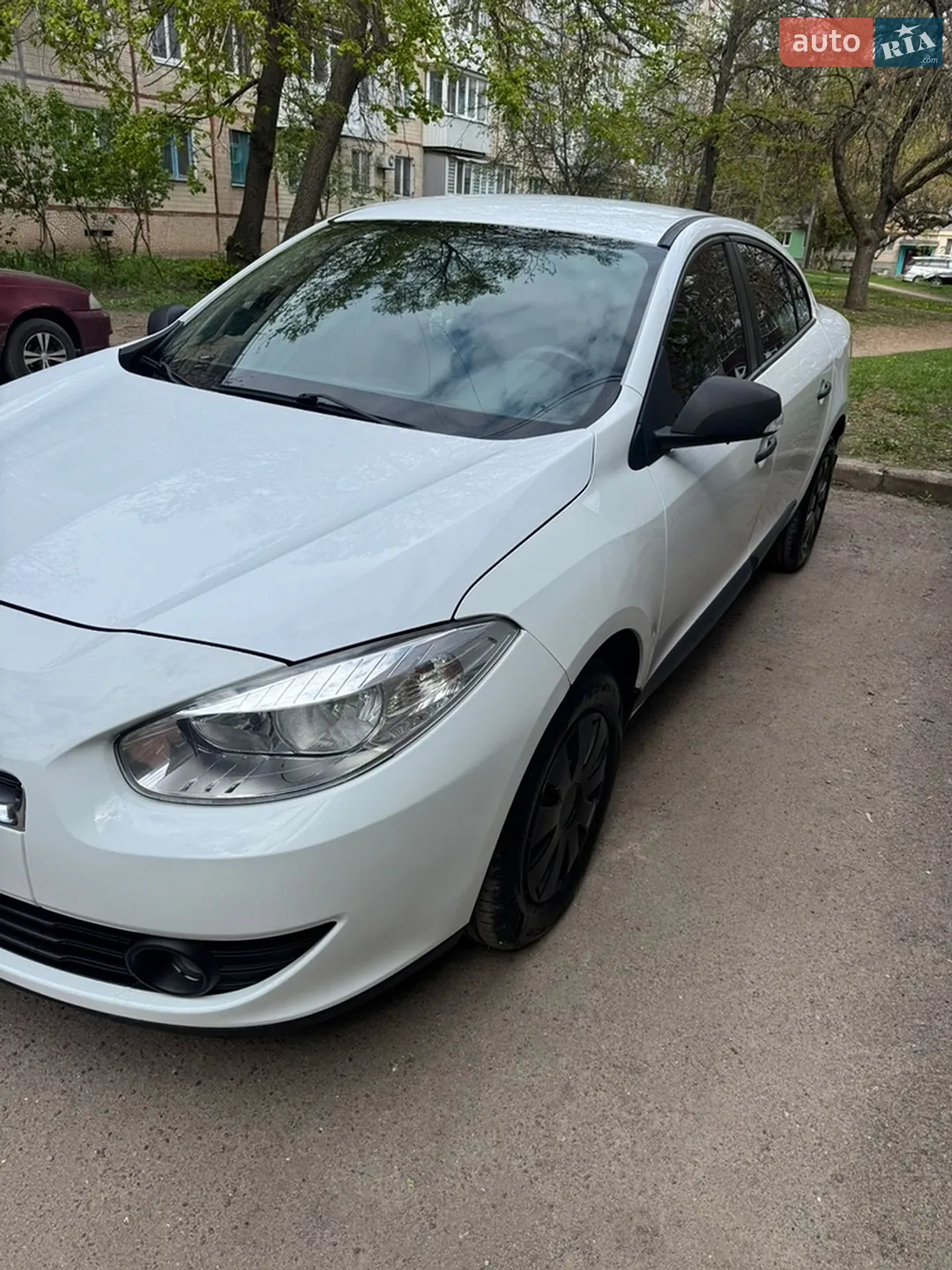 Renault Fluence 2010 VIN VF1LZBR0542597566 фото оголошення 7 з 17