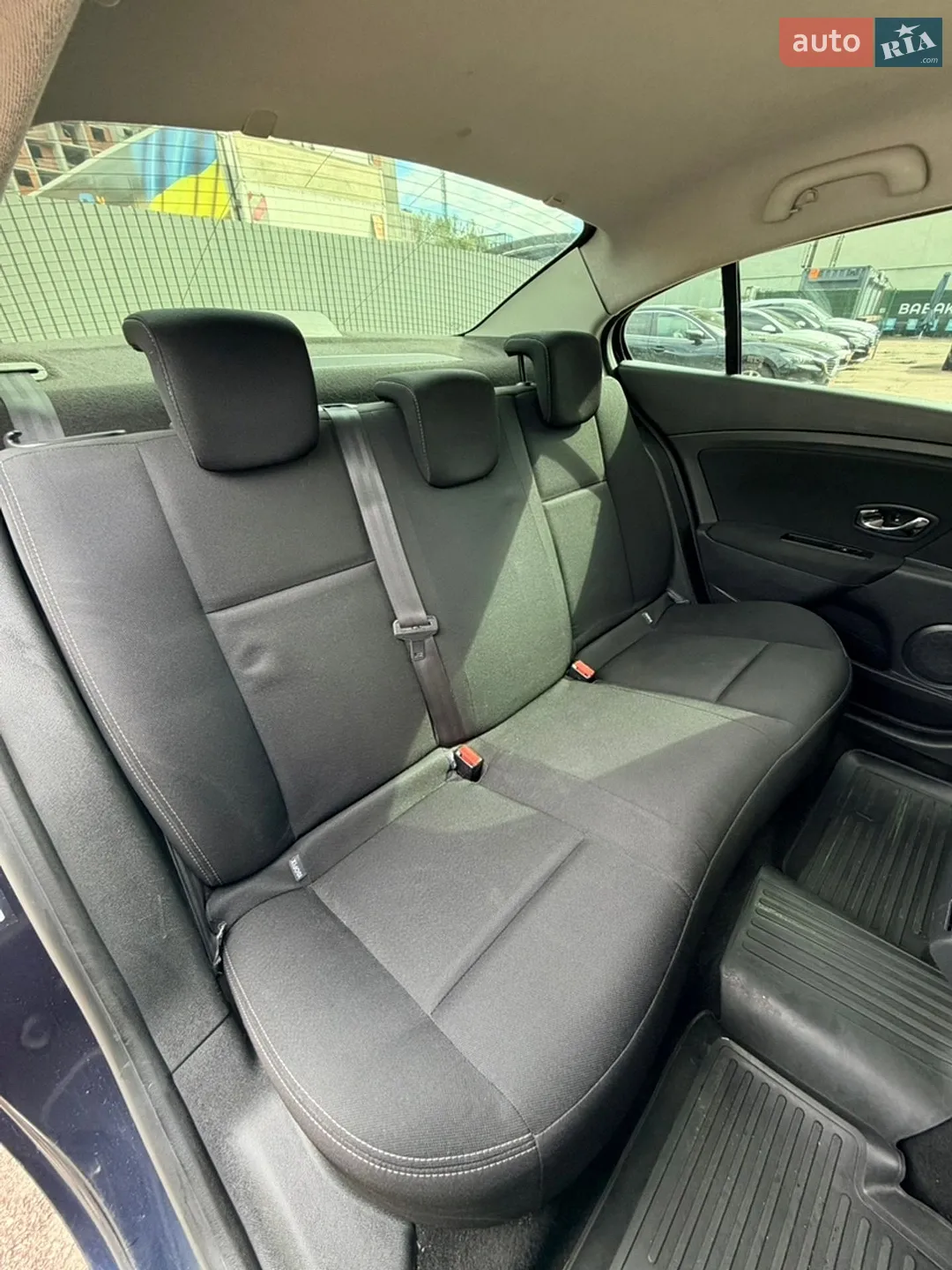 2014 Renault Fluence - мініатюра 20