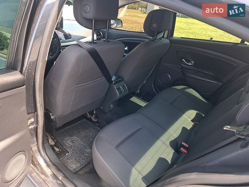 Седан Renault Fluence 2010 в Черкассах фото 14 Седан Renault Fluence 2010 в Черкассах