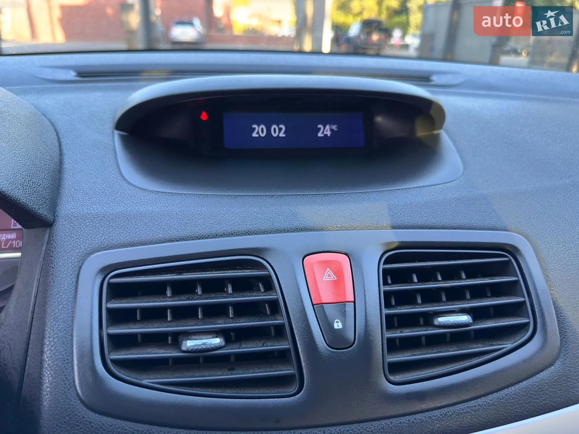 2015 Renault Fluence - мініатюра 53