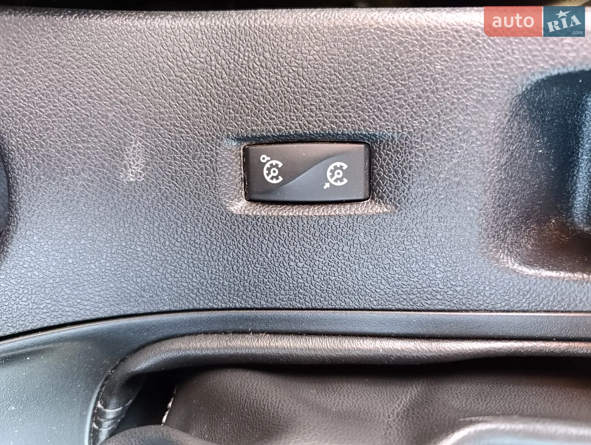 Renault Fluence 2010 VIN VF1LZBG0T42798469 фото оголошення 9 з 34
