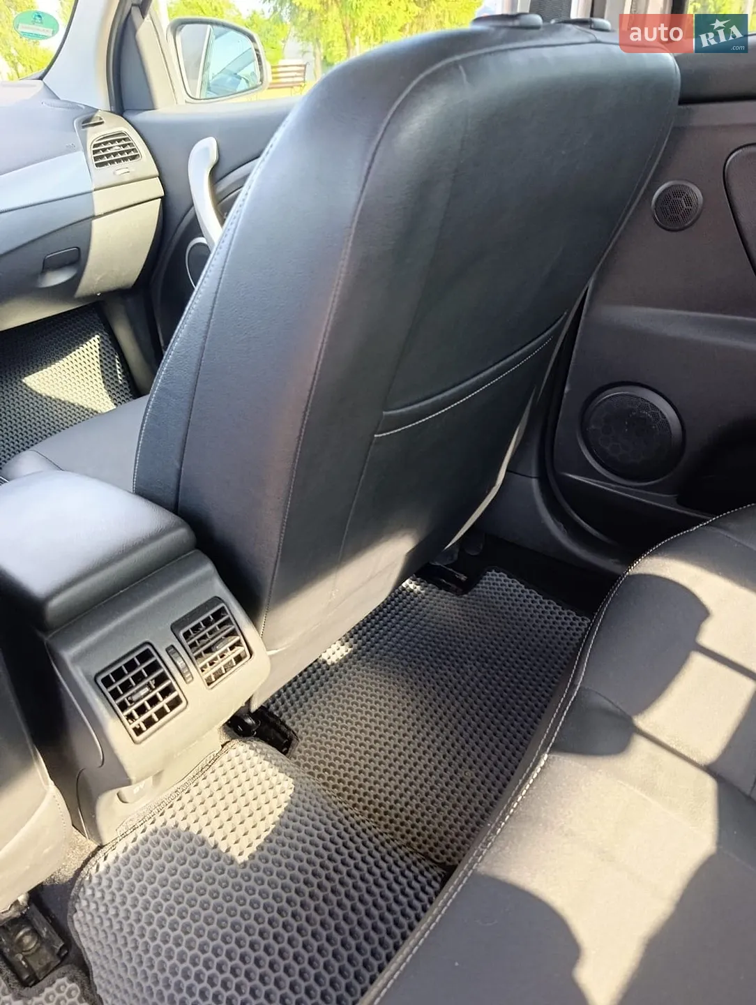 Renault Fluence 2010 VIN VF1LZBG0T42798469 фото оголошення 23 з 34
