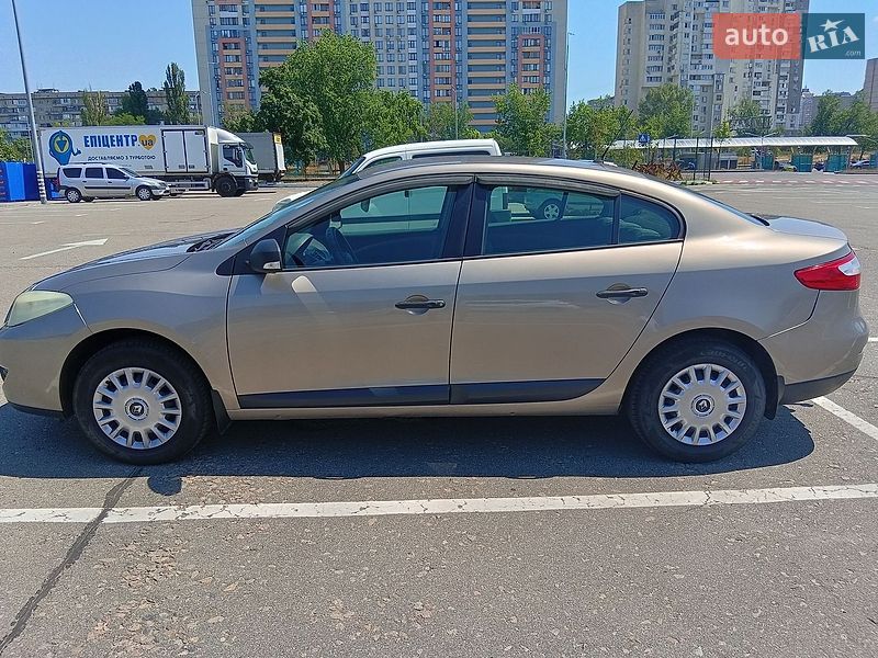 Седан Renault Fluence 2010 в Киеве фото 4 Седан Renault Fluence 2010 в Киеве