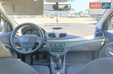 Седан Renault Fluence 2010 в Киеве фото 8 Седан Renault Fluence 2010 в Киеве