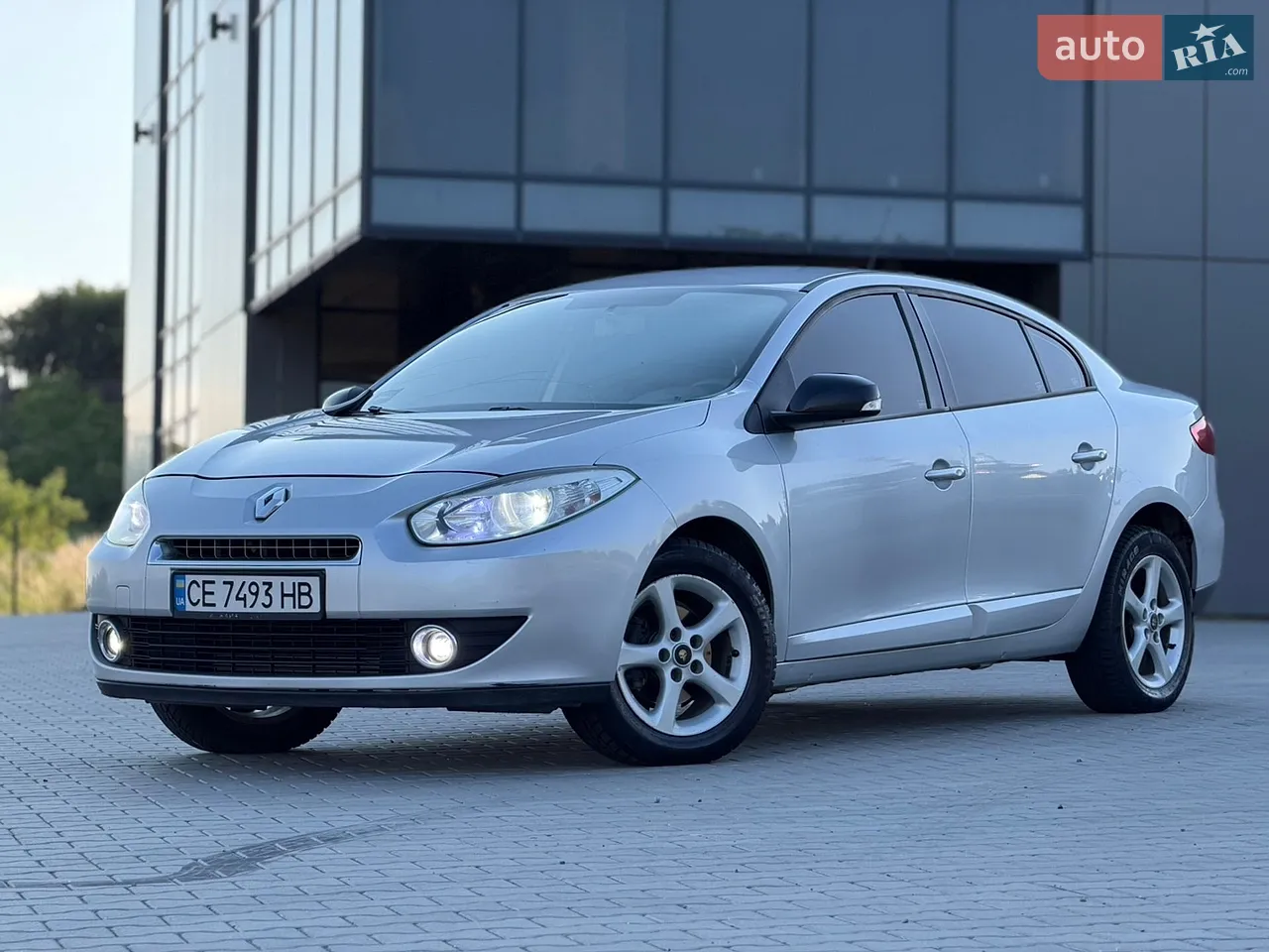 2013 Renault Fluence - мініатюра 20