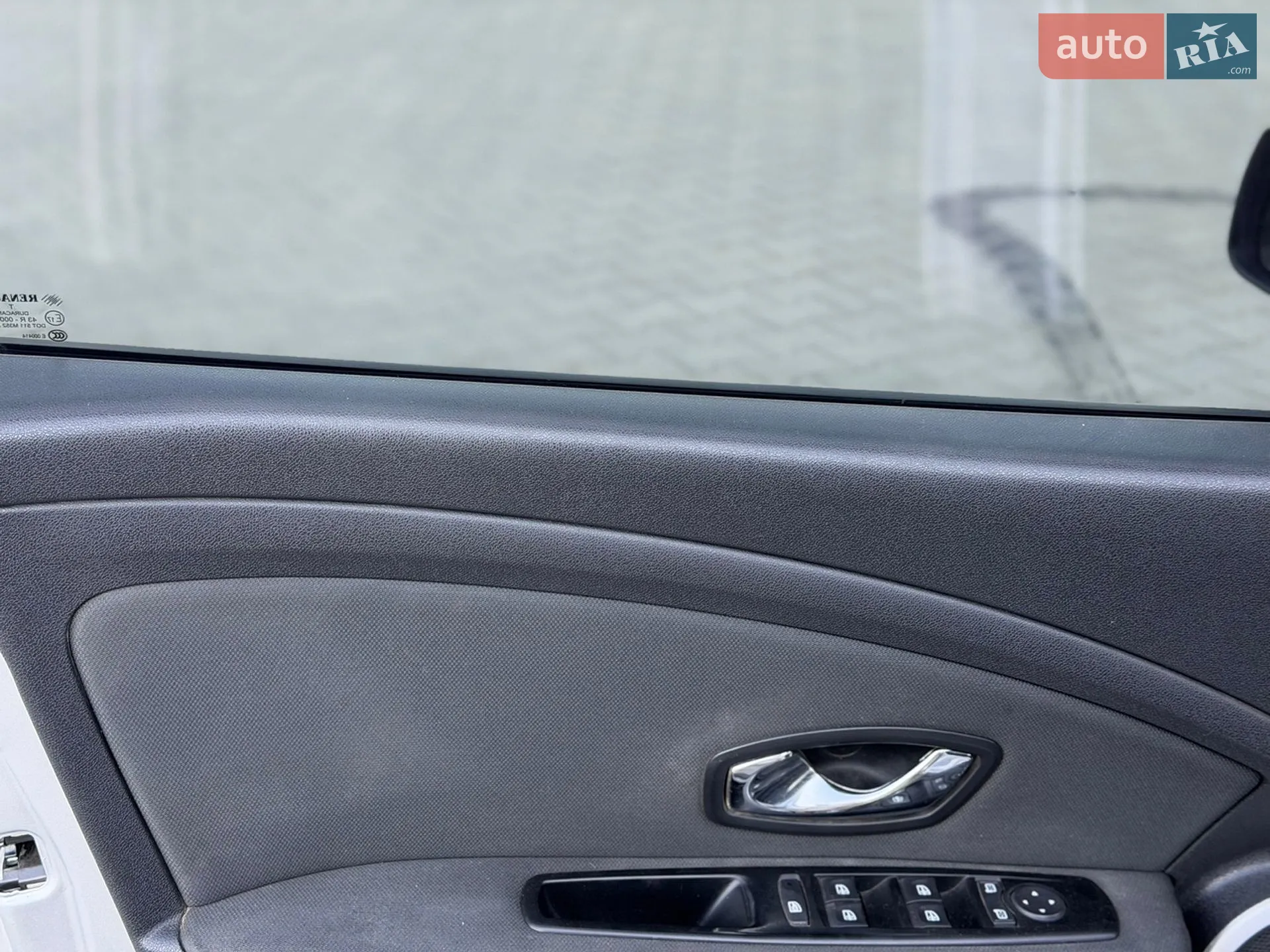 2012 Renault Fluence - мініатюра 31