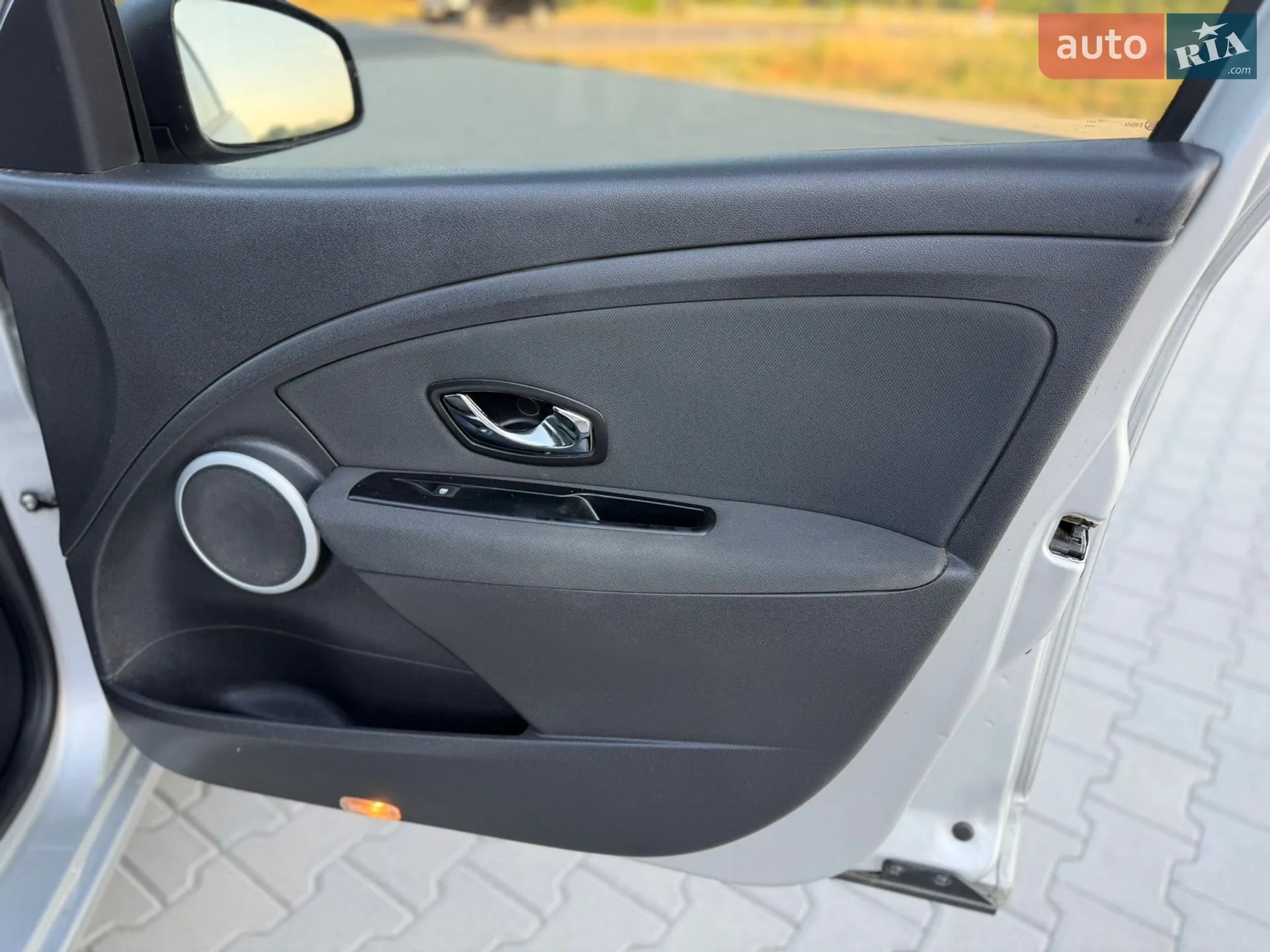 2012 Renault Fluence - мініатюра 41