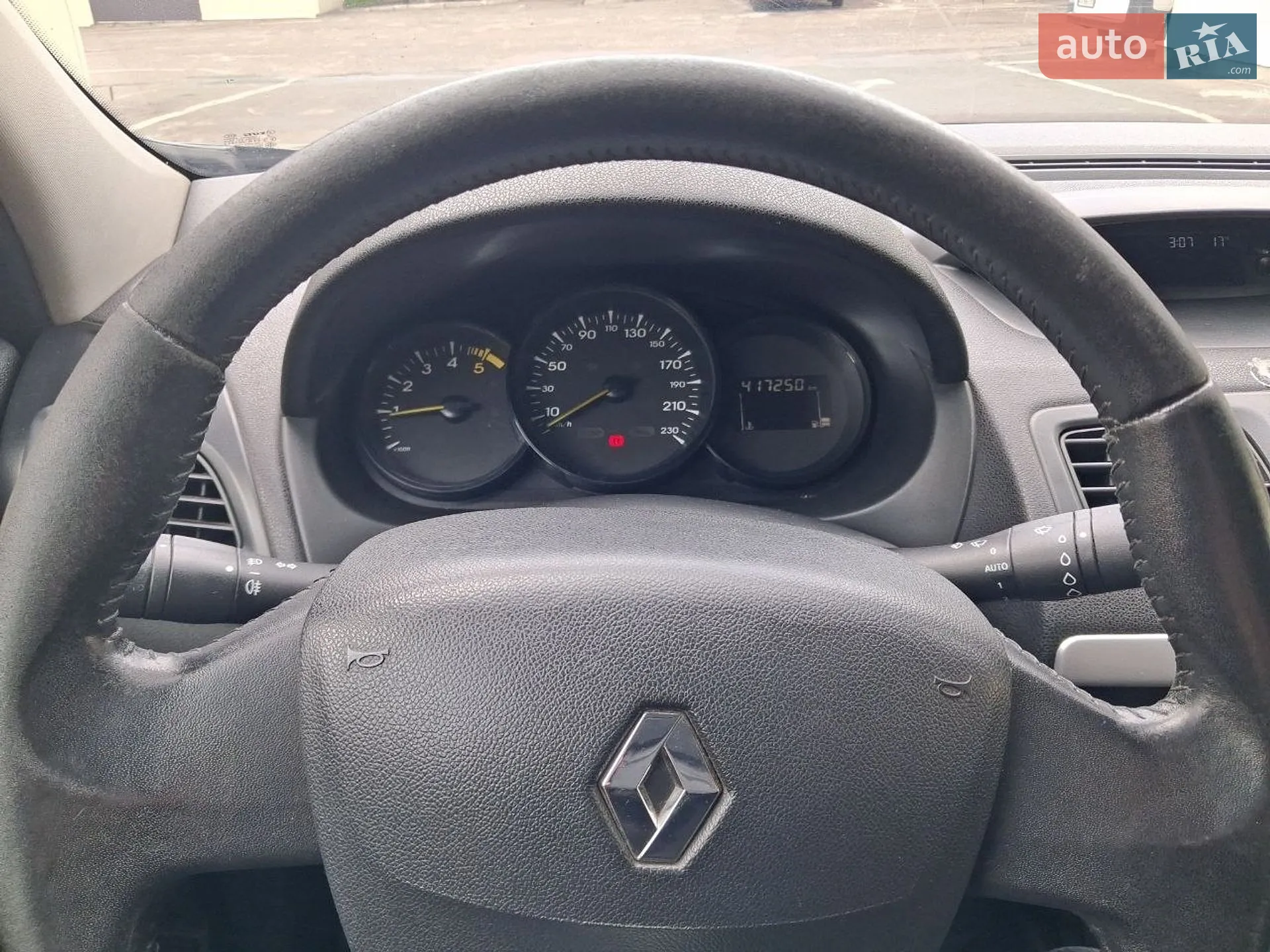 2012 Renault Fluence - мініатюра 12