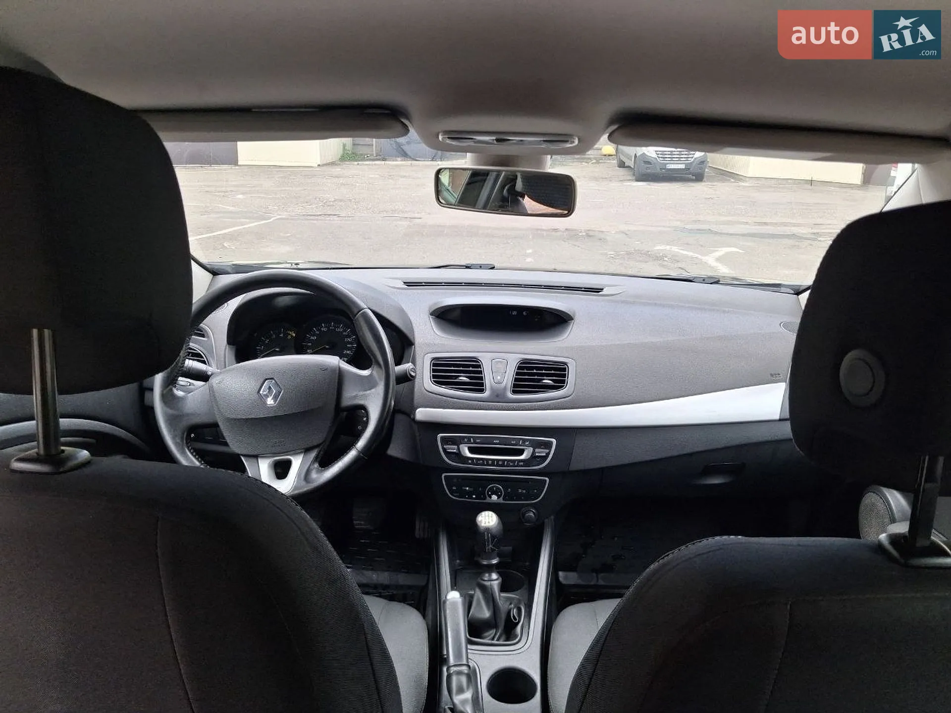 2012 Renault Fluence - мініатюра 12