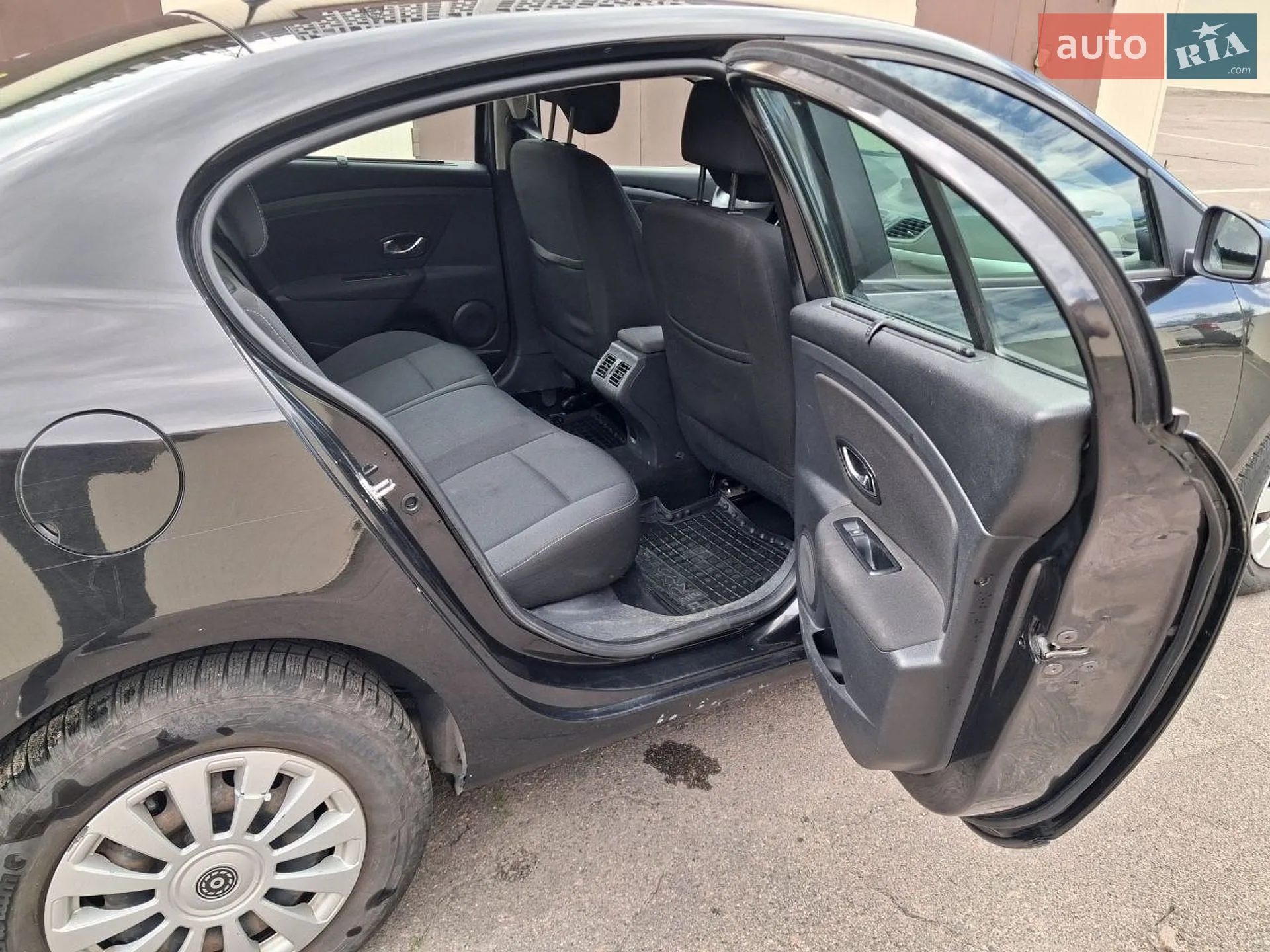 2012 Renault Fluence - мініатюра 14