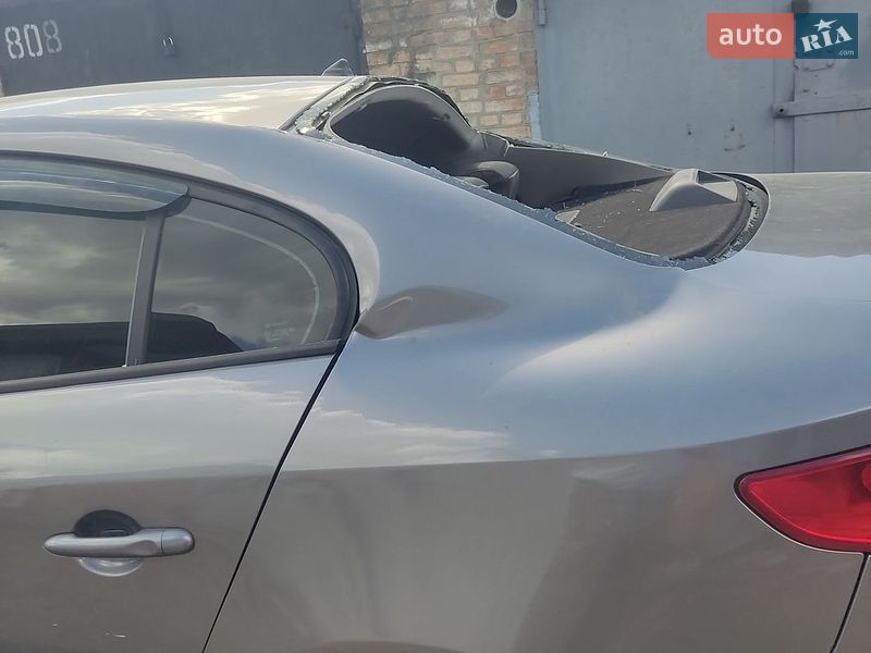 Седан Renault Fluence 2015 в Кропивницькому