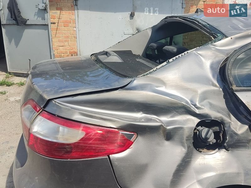 Седан Renault Fluence 2015 в Кропивницькому