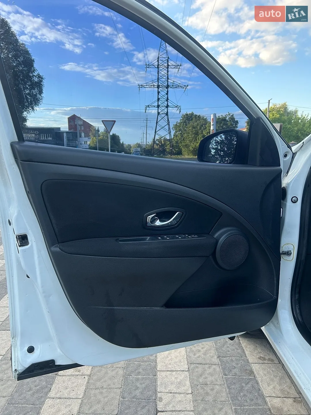 2013 Renault Fluence - мініатюра 12