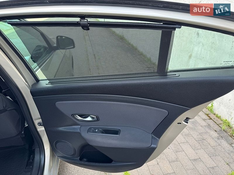 Седан Renault Fluence 2010 в Киеве фото 20 Седан Renault Fluence 2010 в Киеве