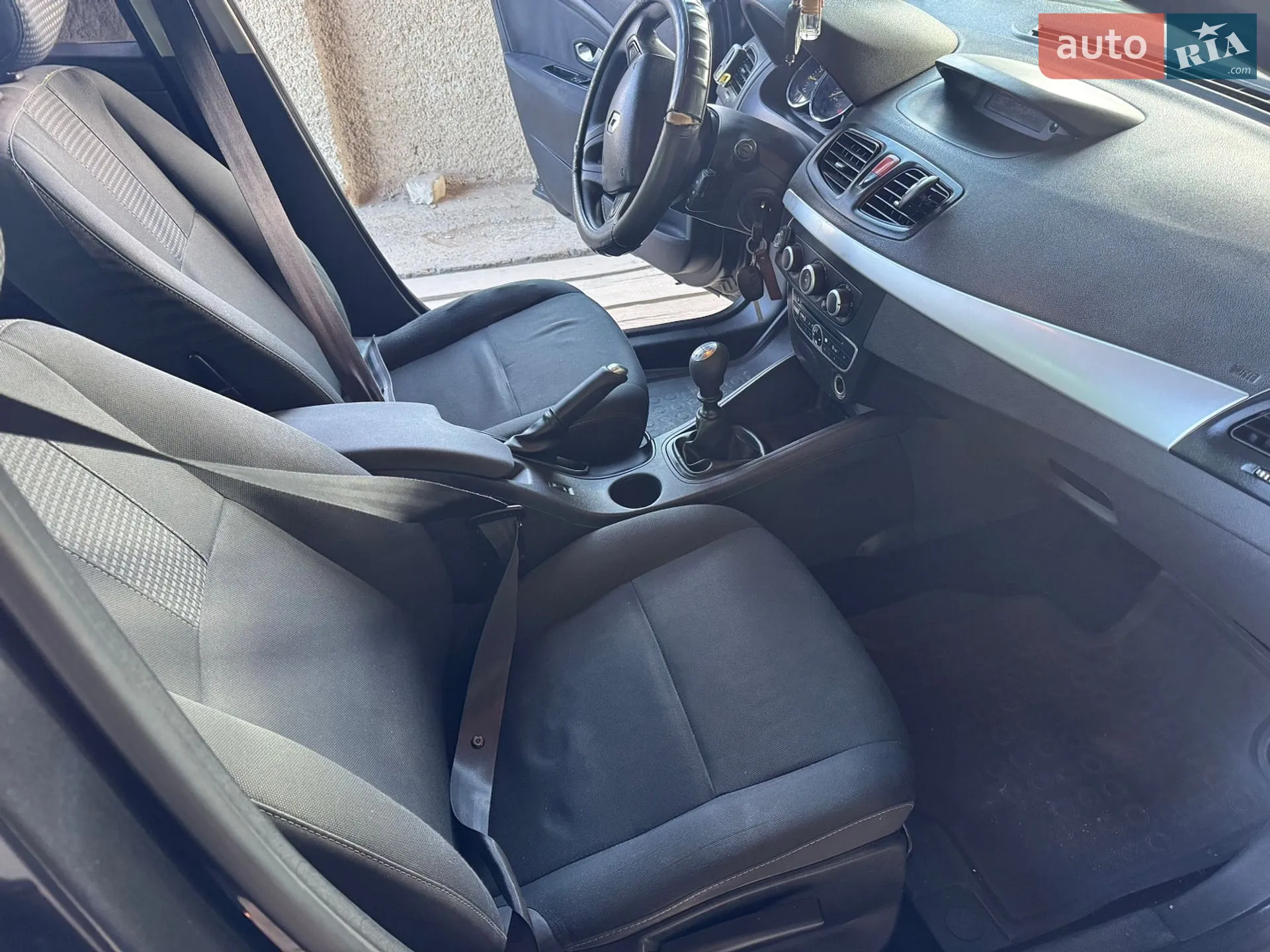 2011 Renault Fluence - мініатюра 14